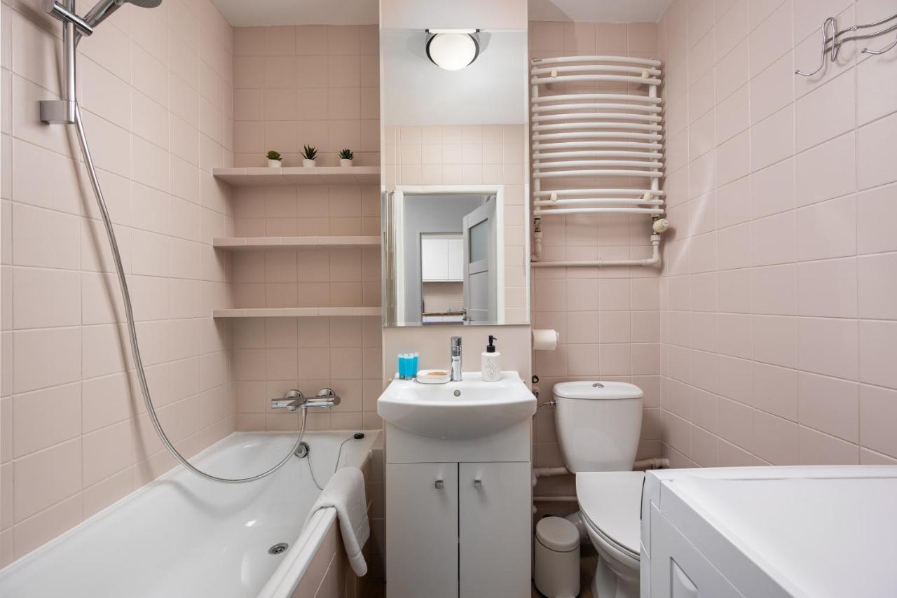 9Th Floor City View Apartment ワルシャワ エクステリア 写真